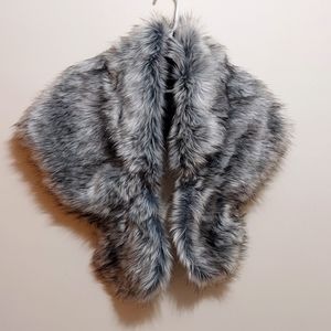 Fur sash